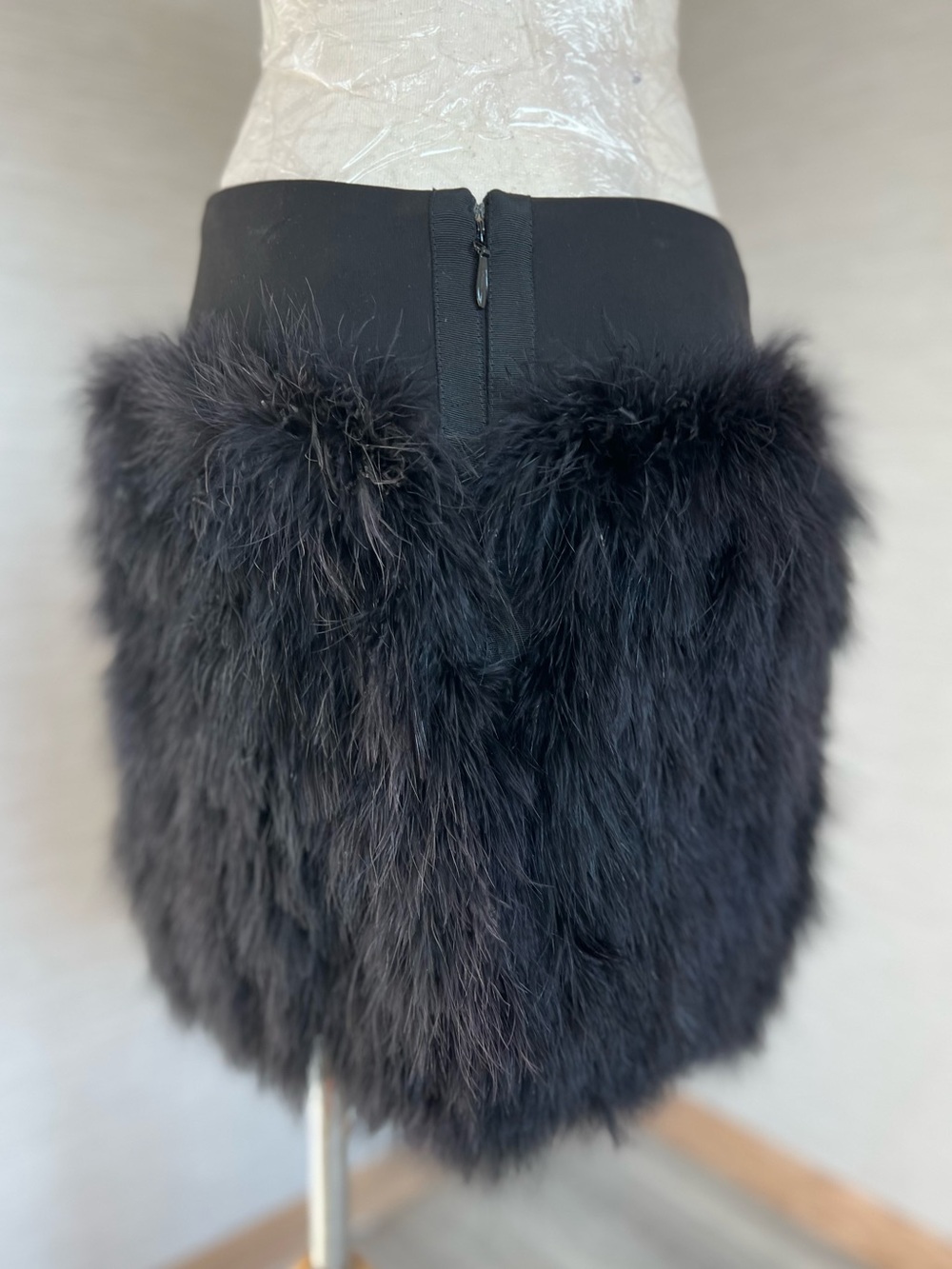 BCBGMaxAzria Black feather Mini Skirt